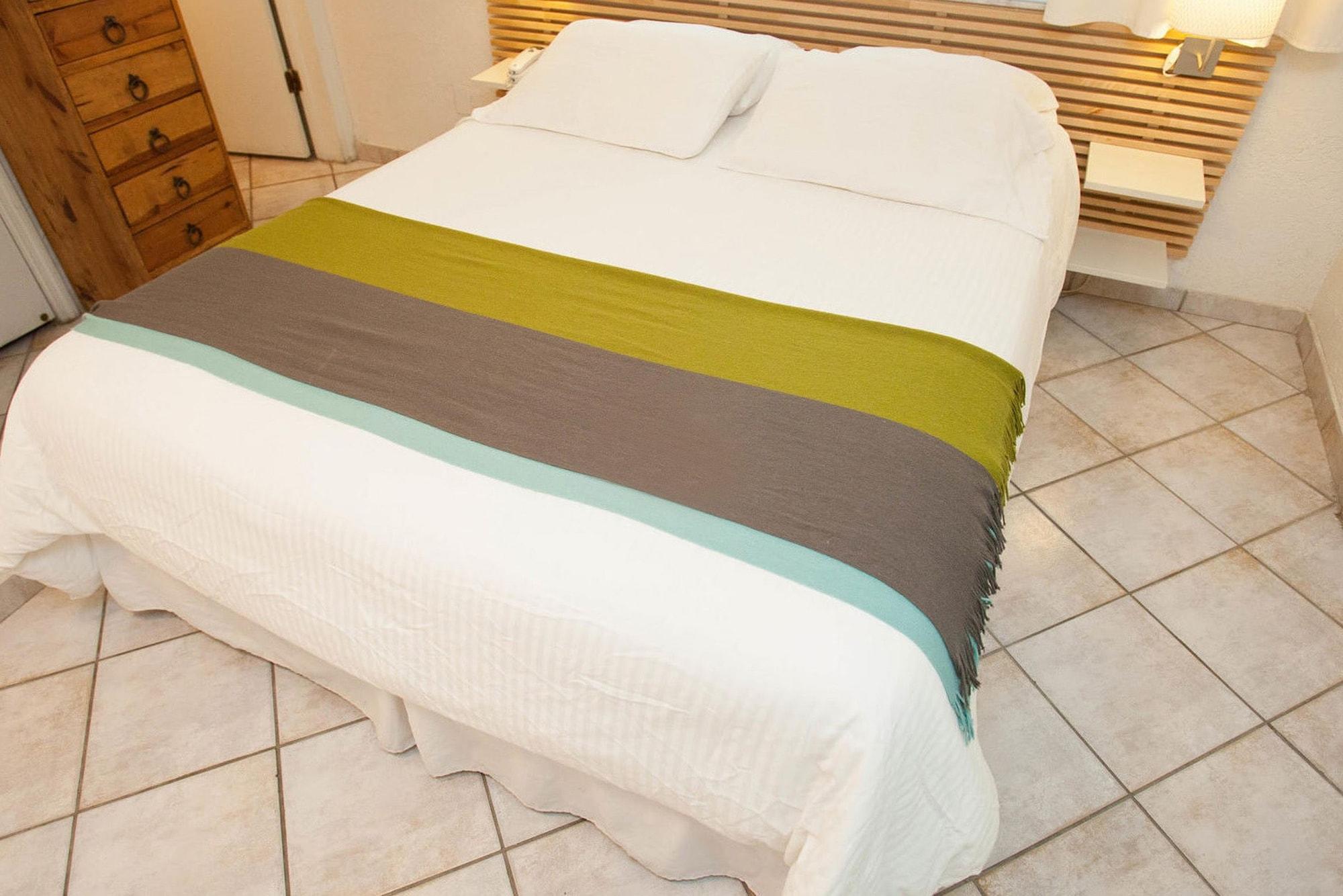 Europa 3* Hollywood
