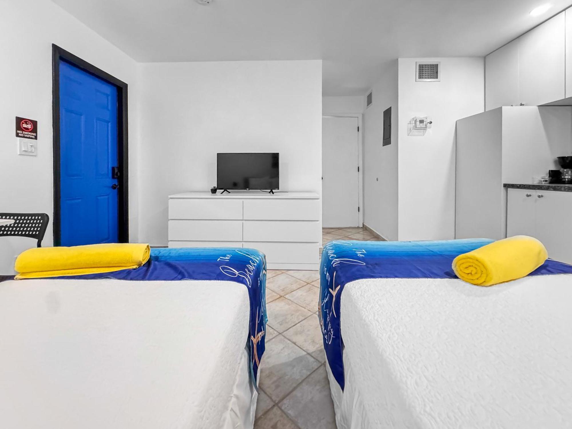 Europa 3* Hollywood